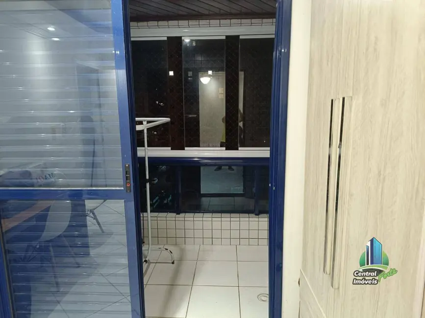 Foto 2 de Apartamento com 3 quartos à venda, 122m2 em Praia Grande - SP