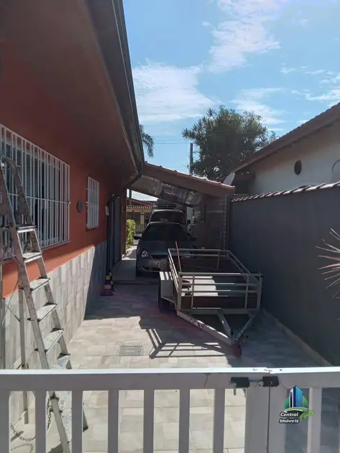 Foto 5 de Casa com 2 quartos à venda, 384m2 em Praia Grande - SP
