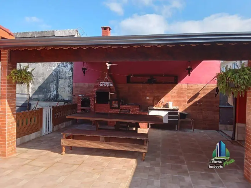 Foto 2 de Casa com 2 quartos à venda, 384m2 em Praia Grande - SP