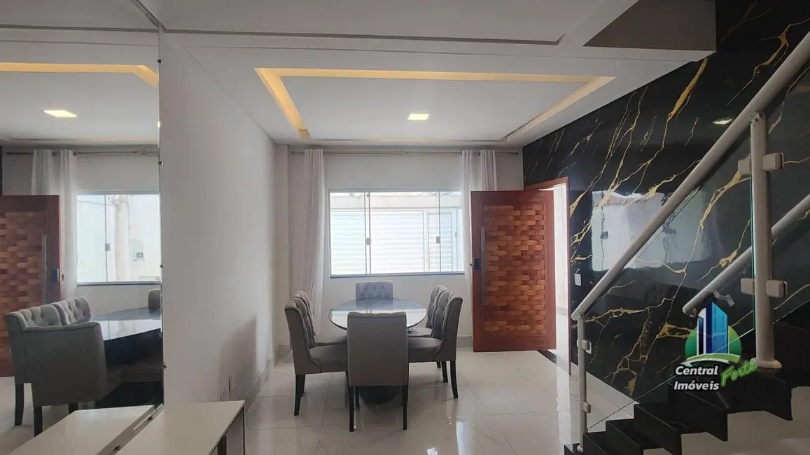 Foto 9 de Sobrado com 3 quartos à venda, 125m2 em Ocian, Praia Grande - SP