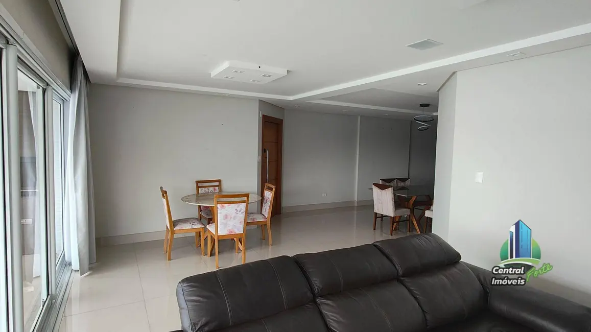 Apartamento com 3 quartos à venda, 200m2 em Canto do Forte, Praia Grande - SP - imagem 3 Foto 3 de Apartamento com 3 quartos à venda, 200m2 em Canto do Forte, Praia Grande - SP