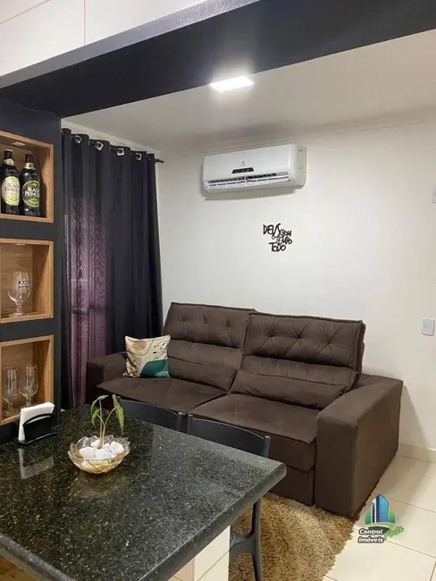 Foto 8 de Apartamento com 2 quartos à venda, 55m2 em Praia Grande - SP