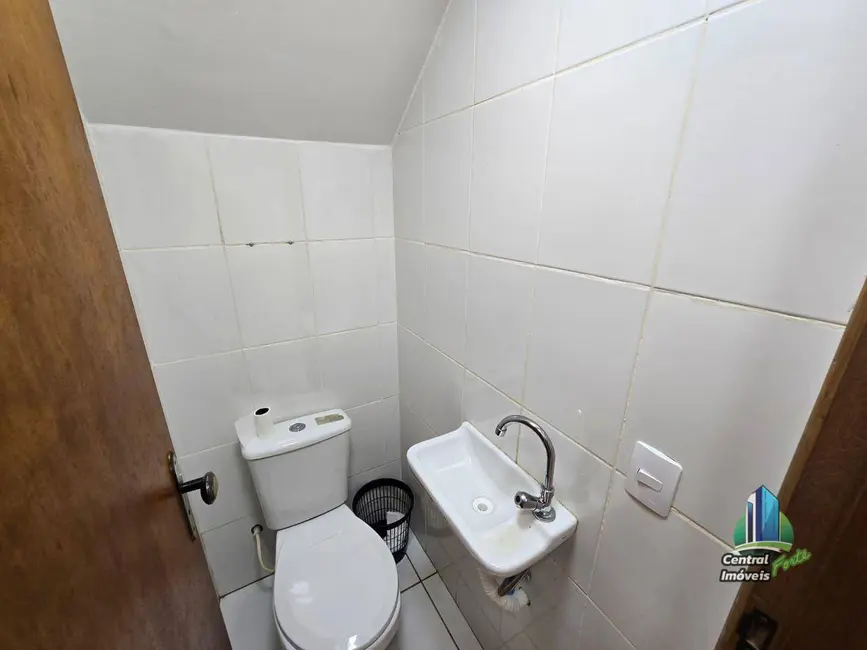 Sobrado com 3 quartos à venda, 60m2 em Mirim, Praia Grande - SP - imagem 6 Foto 6 de Sobrado com 3 quartos à venda, 60m2 em Mirim, Praia Grande - SP