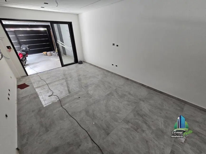 Foto 9 de Sobrado com 4 quartos à venda, 230m2 em Boqueirão, Praia Grande - SP