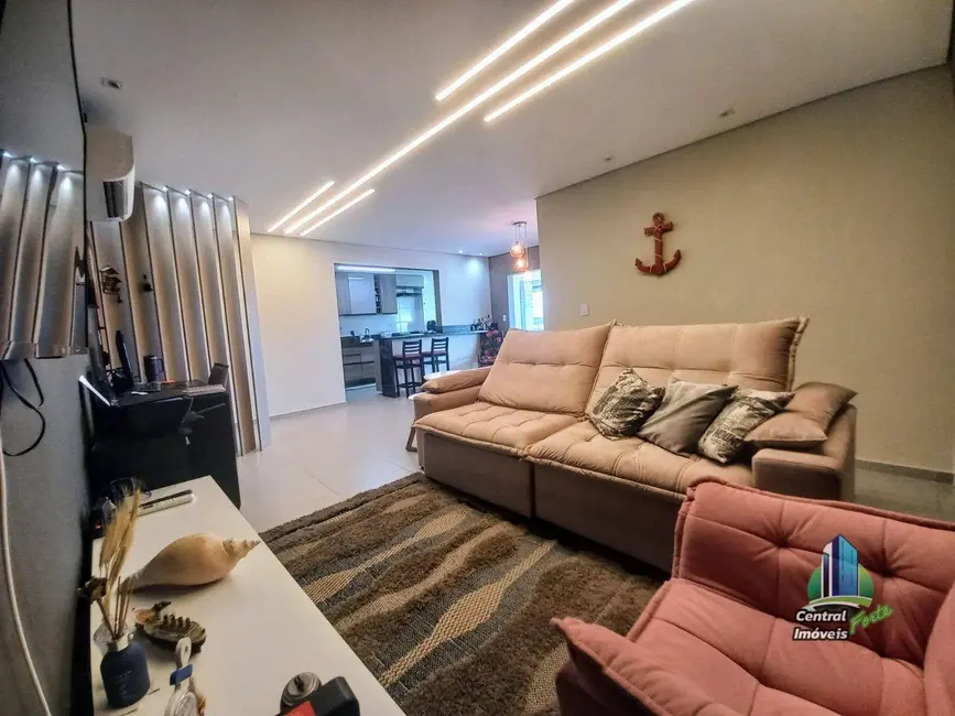 Apartamento com 3 quartos à venda, 117m2 em Canto do Forte, Praia Grande - SP - imagem 6 Foto 6 de Apartamento com 3 quartos à venda, 117m2 em Canto do Forte, Praia Grande - SP