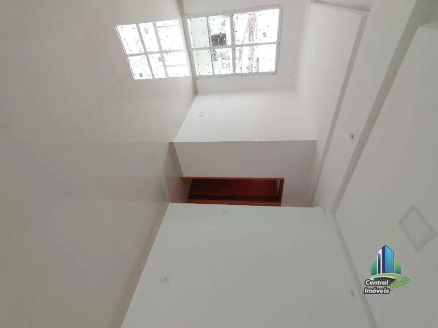 Foto 5 de Casa de Condomínio com 2 quartos à venda, 66m2 em Praia Grande - SP