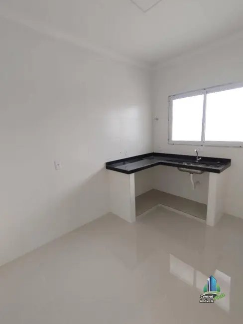 Foto 4 de Casa de Condomínio com 2 quartos à venda, 66m2 em Praia Grande - SP