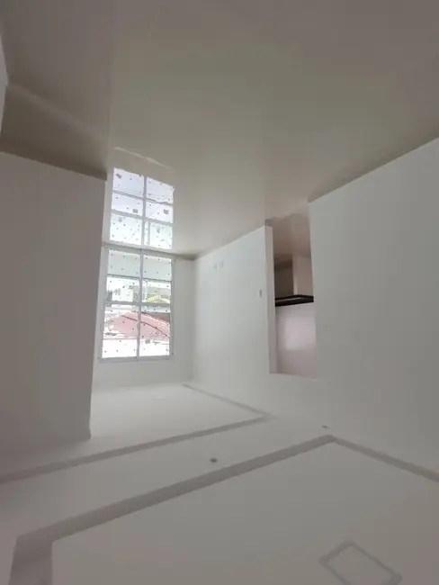 Foto 3 de Casa de Condomínio com 2 quartos à venda, 66m2 em Praia Grande - SP