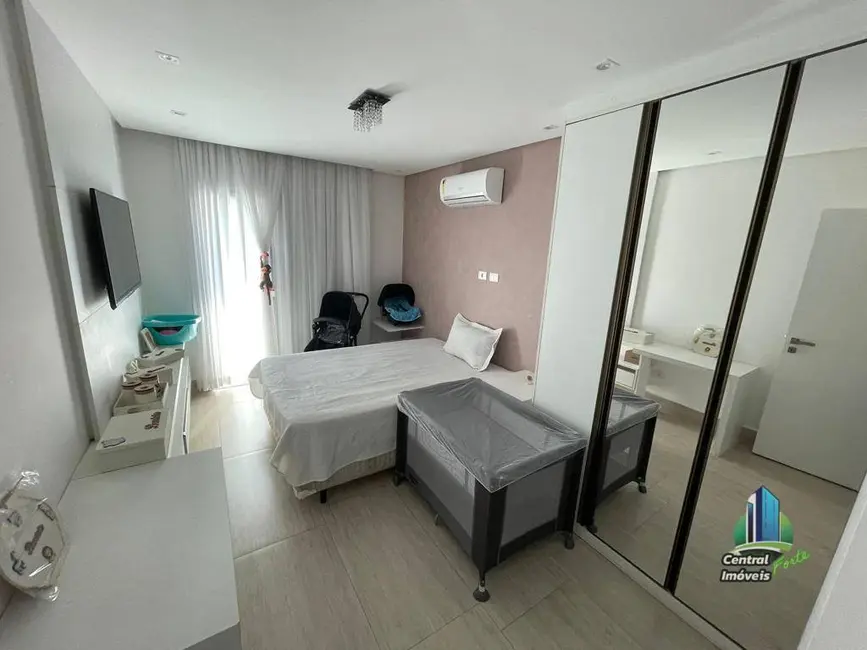 Foto 9 de Cobertura com 4 quartos à venda, 274m2 em Praia Grande - SP