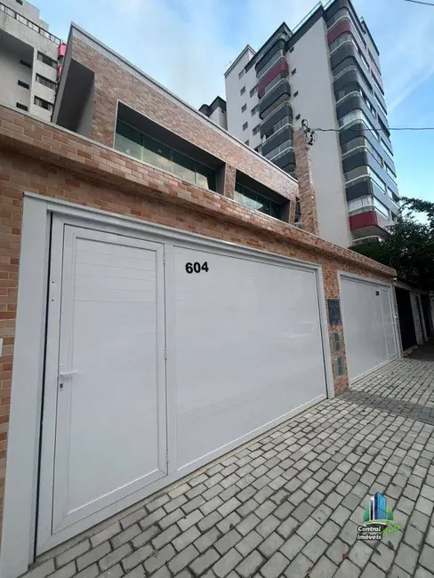 Foto 1 de Sobrado com 3 quartos à venda, 120m2 em Canto do Forte, Praia Grande - SP