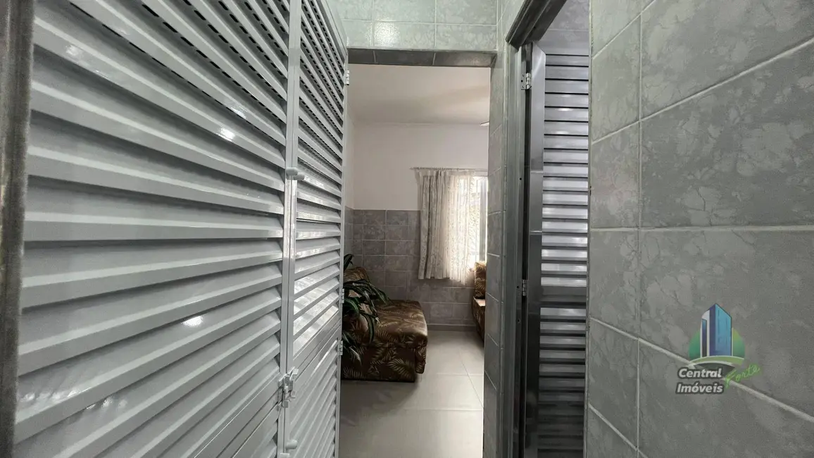 Foto 4 de Kitnet com 1 quarto à venda, 28m2 em Praia Grande - SP