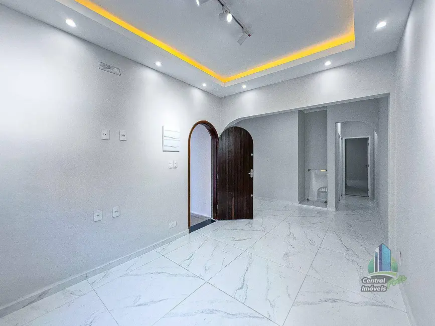 Foto 5 de Casa com 2 quartos à venda, 108m2 em Tupi, Praia Grande - SP