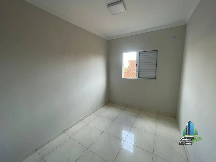 Foto 9 de Casa de Condomínio com 4 quartos à venda, 120m2 em Maracanã, Praia Grande - SP