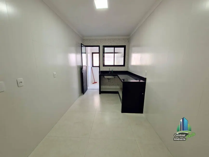 Foto 2 de Apartamento com 2 quartos para alugar, 85m2 em Praia Grande - SP