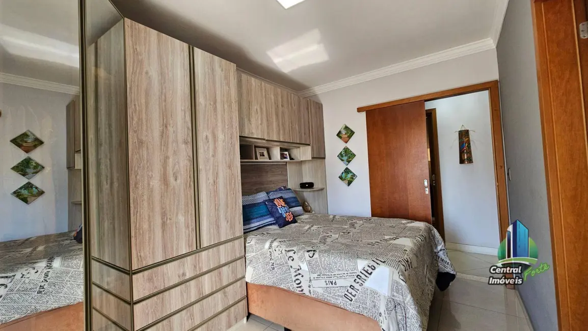 Apartamento com 3 quartos à venda, 134m2 em Praia Grande - SP - imagem 9 Foto 9 de Apartamento com 3 quartos à venda, 134m2 em Praia Grande - SP