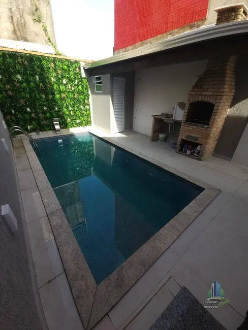 Foto 1 de Casa com 2 quartos à venda, 150m2 em Mirim, Praia Grande - SP