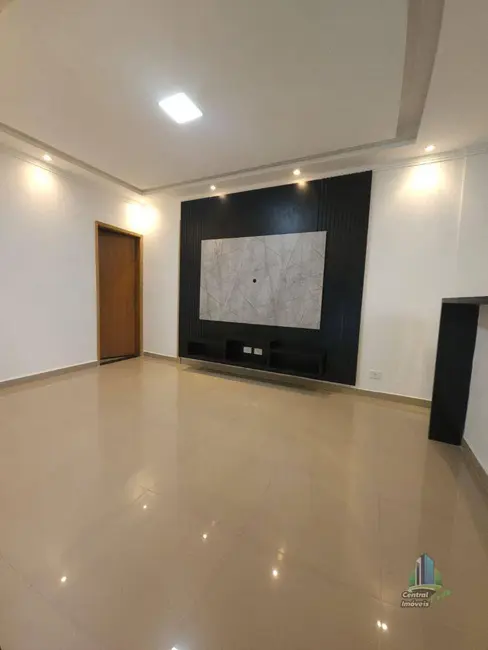 Foto 3 de Casa com 2 quartos à venda, 150m2 em Mirim, Praia Grande - SP