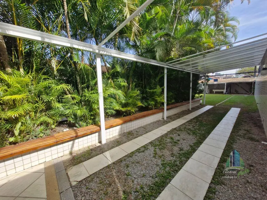 Foto 7 de Sobrado com 3 quartos à venda, 430m2 em Canto do Forte, Praia Grande - SP