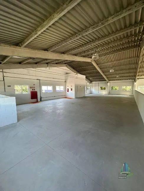 Armazém / Galpão para alugar, 1320m2 em Praia Grande - SP - imagem 3 Foto 3 de Armazém / Galpão para alugar, 1320m2 em Praia Grande - SP