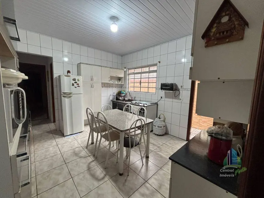 Foto 5 de Casa com 2 quartos à venda, 160m2 em Solemar, Praia Grande - SP