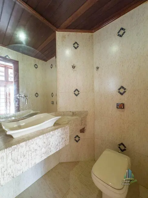 Foto 4 de Casa com 5 quartos à venda, 492m2 em Canto do Forte, Praia Grande - SP