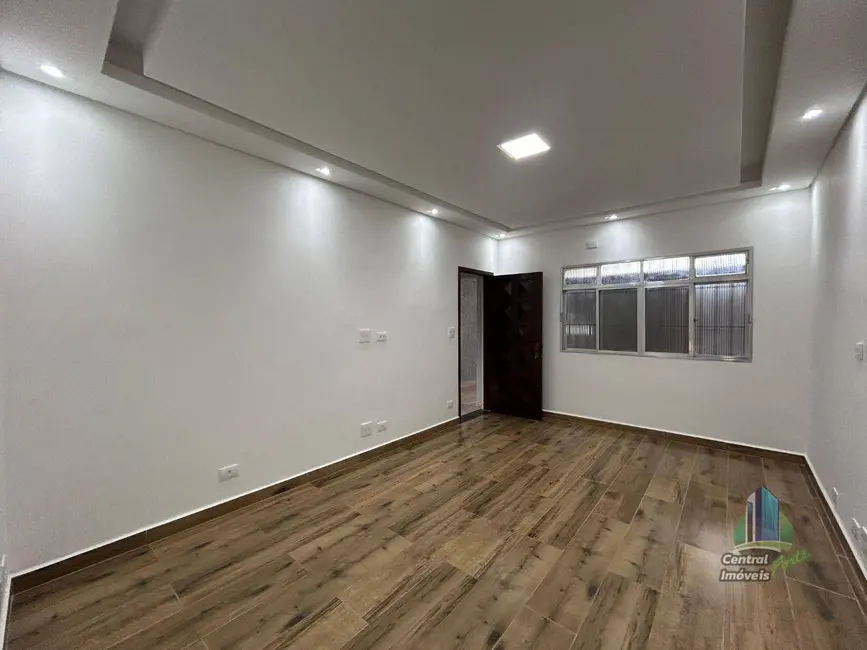 Casa com 4 quartos à venda, 275m2 em Tupi, Praia Grande - SP - imagem 1 Foto 1 de Casa com 4 quartos à venda, 275m2 em Tupi, Praia Grande - SP