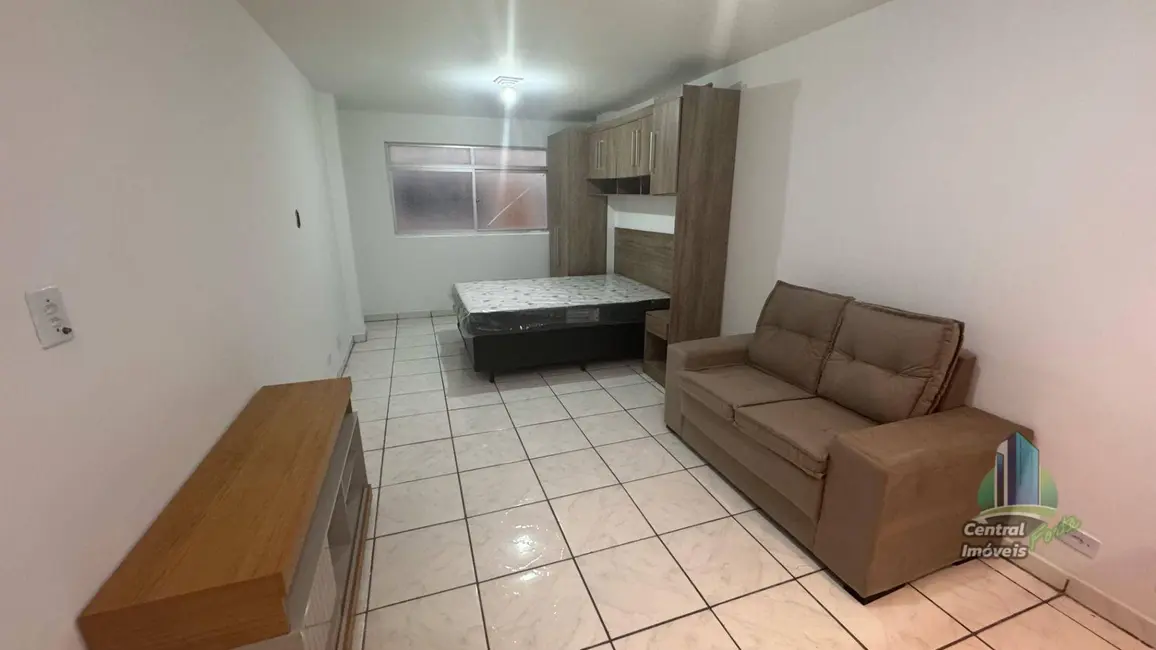 Foto 2 de Kitnet com 1 quarto à venda, 30m2 em Aviação, Praia Grande - SP