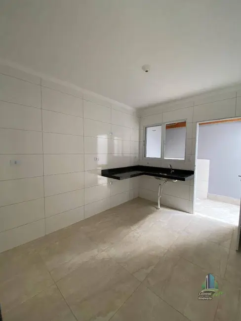 Foto 3 de Casa de Condomínio com 2 quartos à venda, 300m2 em Praia Grande - SP