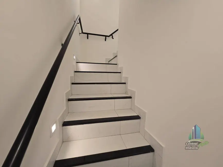 Foto 6 de Sobrado com 2 quartos à venda, 200m2 em Tupi, Praia Grande - SP