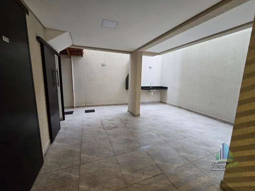 Foto 3 de Sobrado com 2 quartos à venda, 200m2 em Tupi, Praia Grande - SP