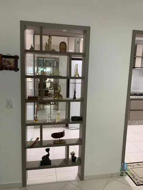 Foto 8 de Apartamento com 3 quartos à venda, 120m2 em Praia Grande - SP