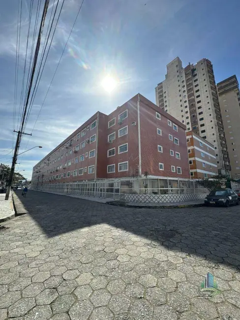 Kitnet com 1 quarto à venda, 32m2 em Tupi, Praia Grande - SP - imagem 2 Foto 2 de Kitnet com 1 quarto à venda, 32m2 em Tupi, Praia Grande - SP