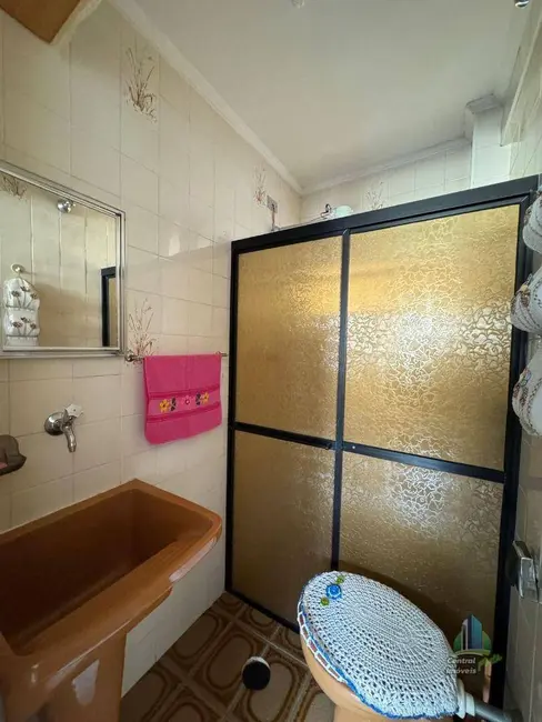 Foto 2 de Kitnet com 1 quarto à venda, 30m2 em Boqueirão, Praia Grande - SP