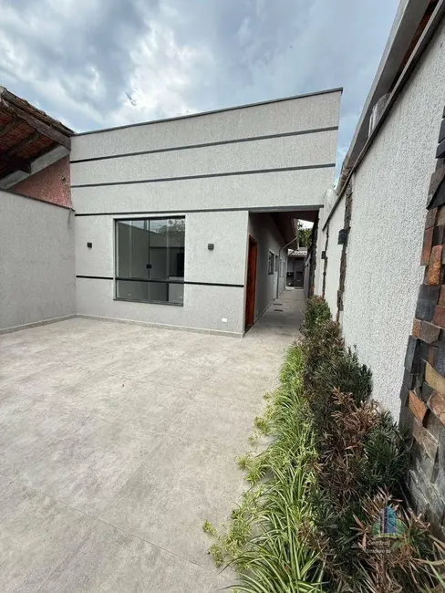 Foto 1 de Casa com 2 quartos à venda, 120m2 em Canto do Forte, Praia Grande - SP