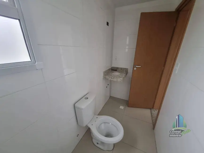 Apartamento com 2 quartos para alugar, 71m2 em Praia Grande - SP - imagem 7 Foto 7 de Apartamento com 2 quartos para alugar, 71m2 em Praia Grande - SP
