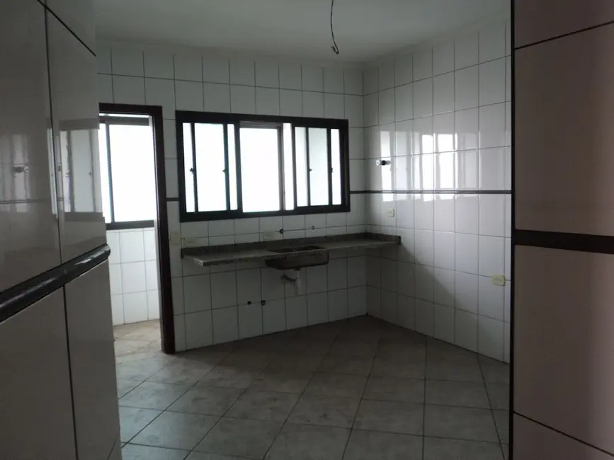 Foto 8 de Apartamento com 3 quartos para alugar, 107m2 em Canto do Forte, Praia Grande - SP