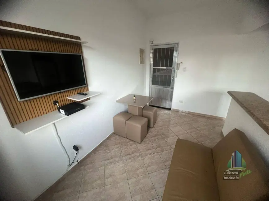 Kitnet com 1 quarto à venda, 40m2 em Guilhermina, Praia Grande - SP - imagem 1 Foto 1 de Kitnet com 1 quarto à venda, 40m2 em Guilhermina, Praia Grande - SP