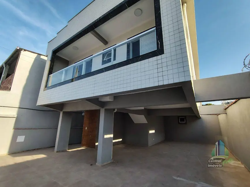 Foto 2 de Casa de Condomínio com 2 quartos à venda, 300m2 em Praia Grande - SP