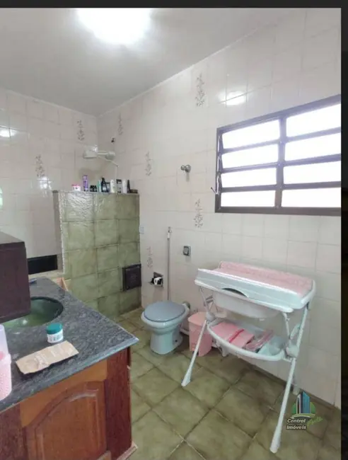 Foto 8 de Sobrado com 3 quartos à venda, 253m2 em Mongagua - SP