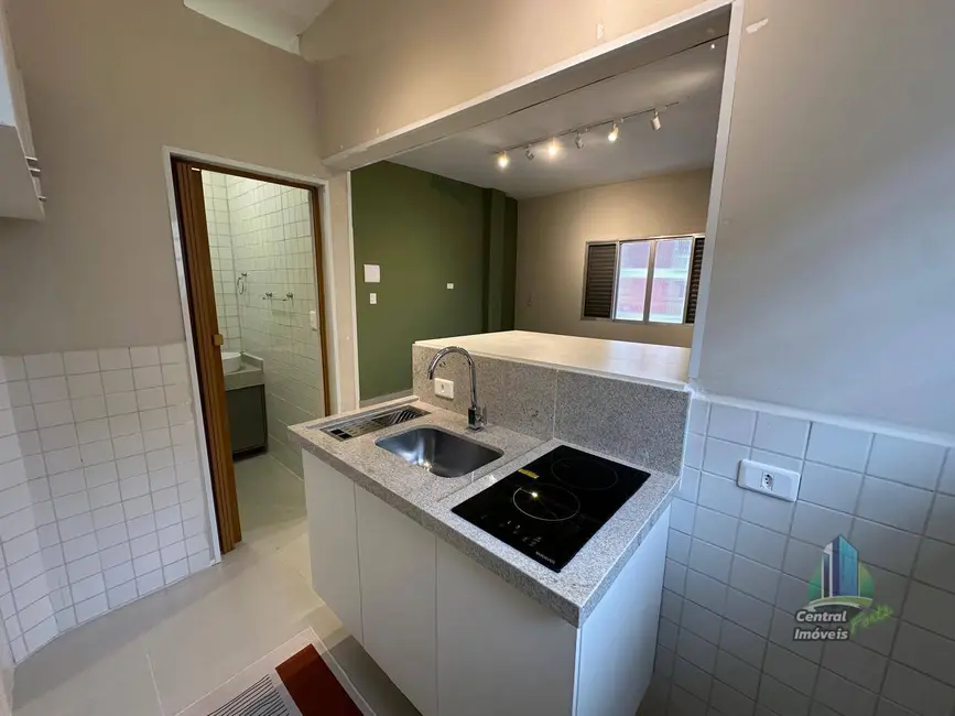 Kitnet com 1 quarto à venda, 30m2 em Canto do Forte, Praia Grande - SP - imagem 6 Foto 6 de Kitnet com 1 quarto à venda, 30m2 em Canto do Forte, Praia Grande - SP