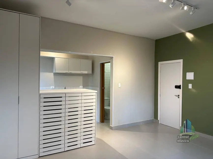 Kitnet com 1 quarto à venda, 30m2 em Canto do Forte, Praia Grande - SP - imagem 1 Foto 1 de Kitnet com 1 quarto à venda, 30m2 em Canto do Forte, Praia Grande - SP