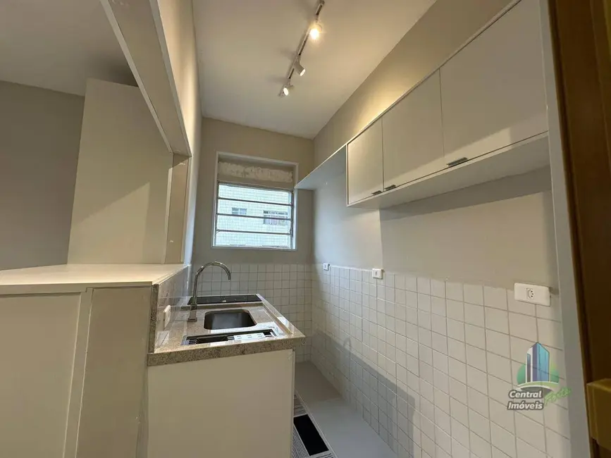 Kitnet com 1 quarto à venda, 30m2 em Canto do Forte, Praia Grande - SP - imagem 8 Foto 8 de Kitnet com 1 quarto à venda, 30m2 em Canto do Forte, Praia Grande - SP