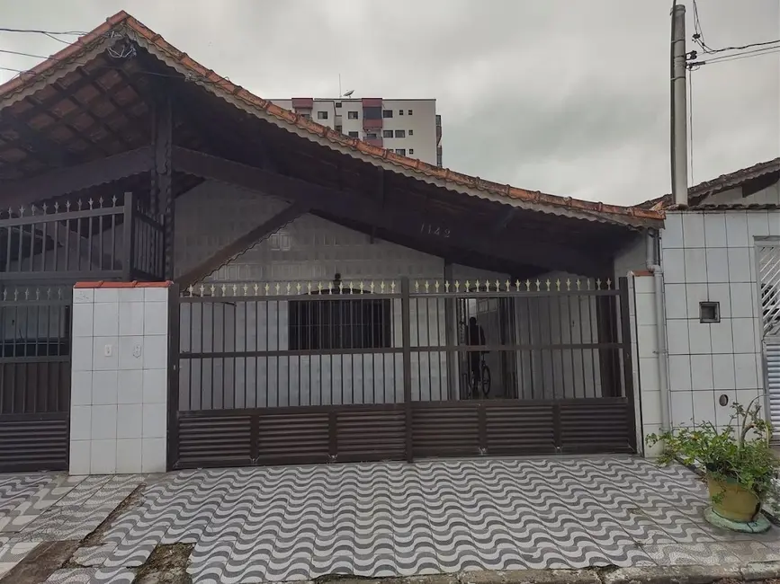 Foto 2 de Casa com 2 quartos para alugar, 150m2 em Boqueirão, Praia Grande - SP