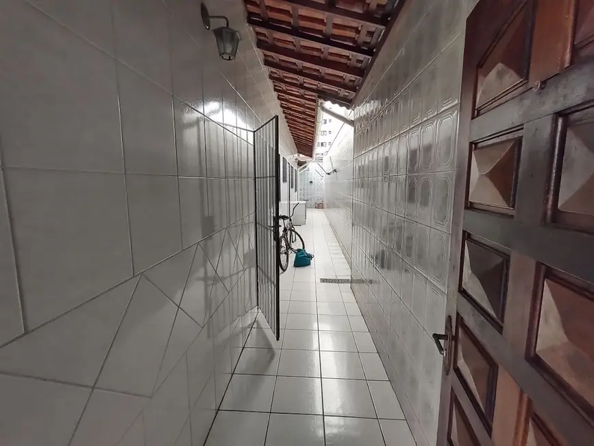 Foto 8 de Casa com 2 quartos para alugar, 150m2 em Boqueirão, Praia Grande - SP