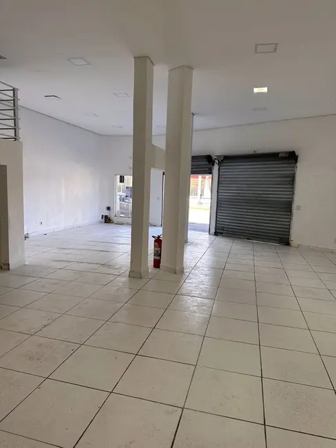 Foto 2 de Loja para alugar, 200m2 em Mirim, Praia Grande - SP