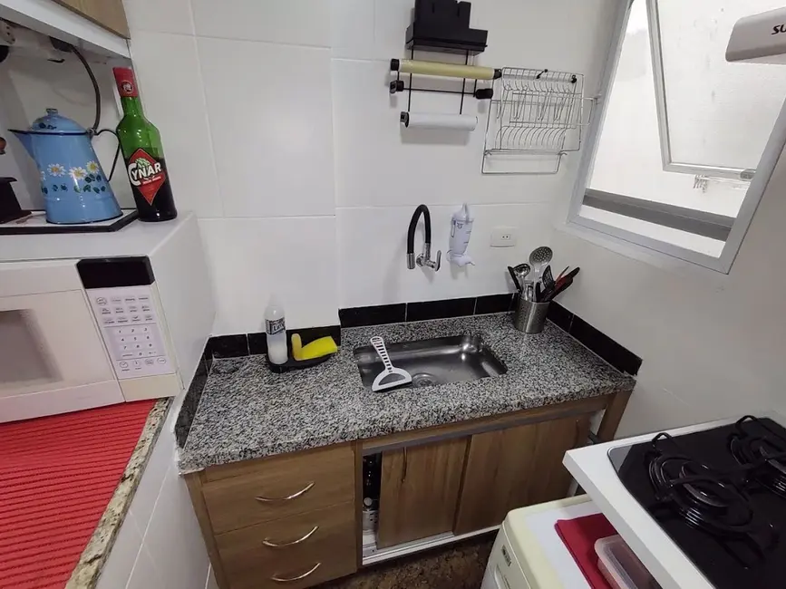 Kitnet com 1 quarto à venda, 35m2 em Aviação, Praia Grande - SP - imagem 6 Foto 6 de Kitnet com 1 quarto à venda, 35m2 em Aviação, Praia Grande - SP