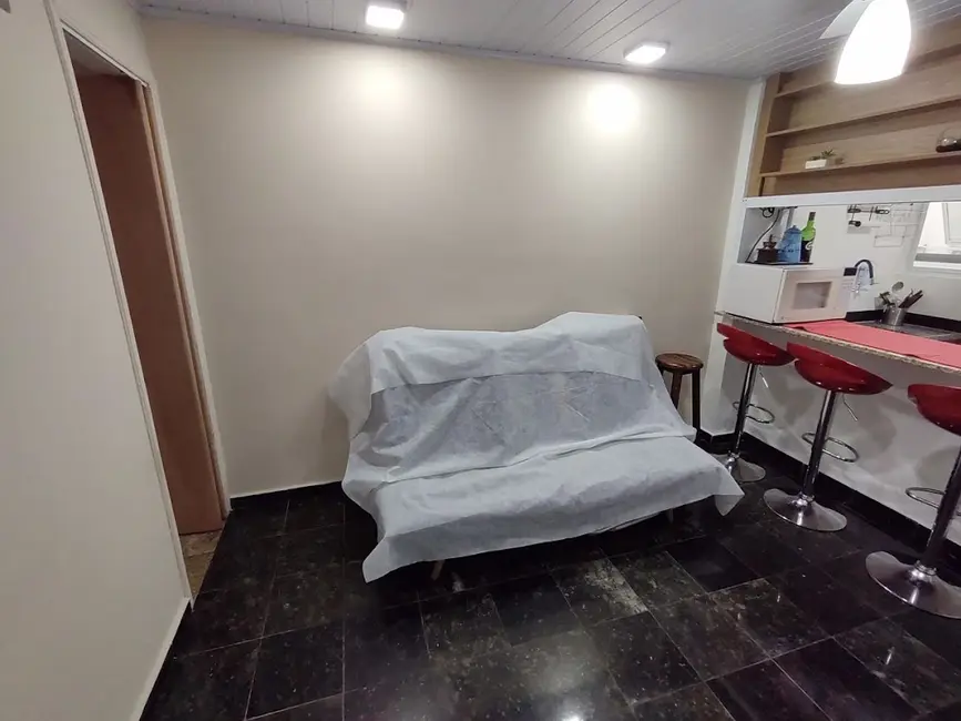 Kitnet com 1 quarto à venda, 35m2 em Aviação, Praia Grande - SP - imagem 4 Foto 4 de Kitnet com 1 quarto à venda, 35m2 em Aviação, Praia Grande - SP