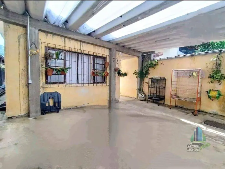 Casa com 2 quartos à venda, 180m2 em Canto do Forte, Praia Grande - SP - imagem 7 Foto 7 de Casa com 2 quartos à venda, 180m2 em Canto do Forte, Praia Grande - SP