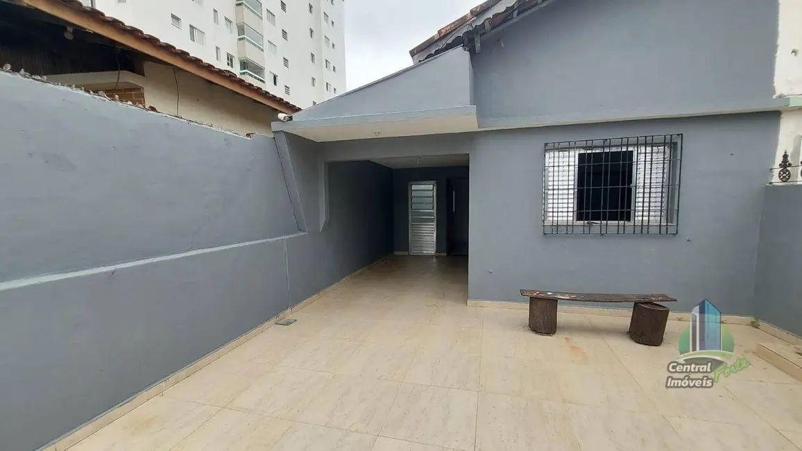 Casa com 1 quarto à venda, 110m2 em Canto do Forte, Praia Grande - SP - imagem 1 Foto 1 de Casa com 1 quarto à venda, 110m2 em Canto do Forte, Praia Grande - SP