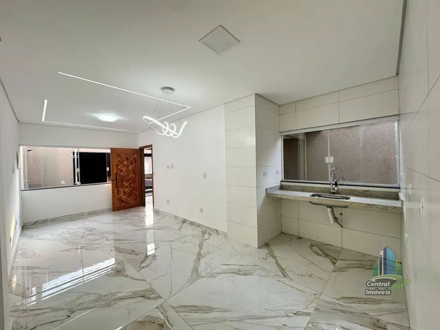Casa com 3 quartos à venda, 134m2 em Praia Grande - SP - imagem 1 Foto 1 de Casa com 3 quartos à venda, 134m2 em Praia Grande - SP